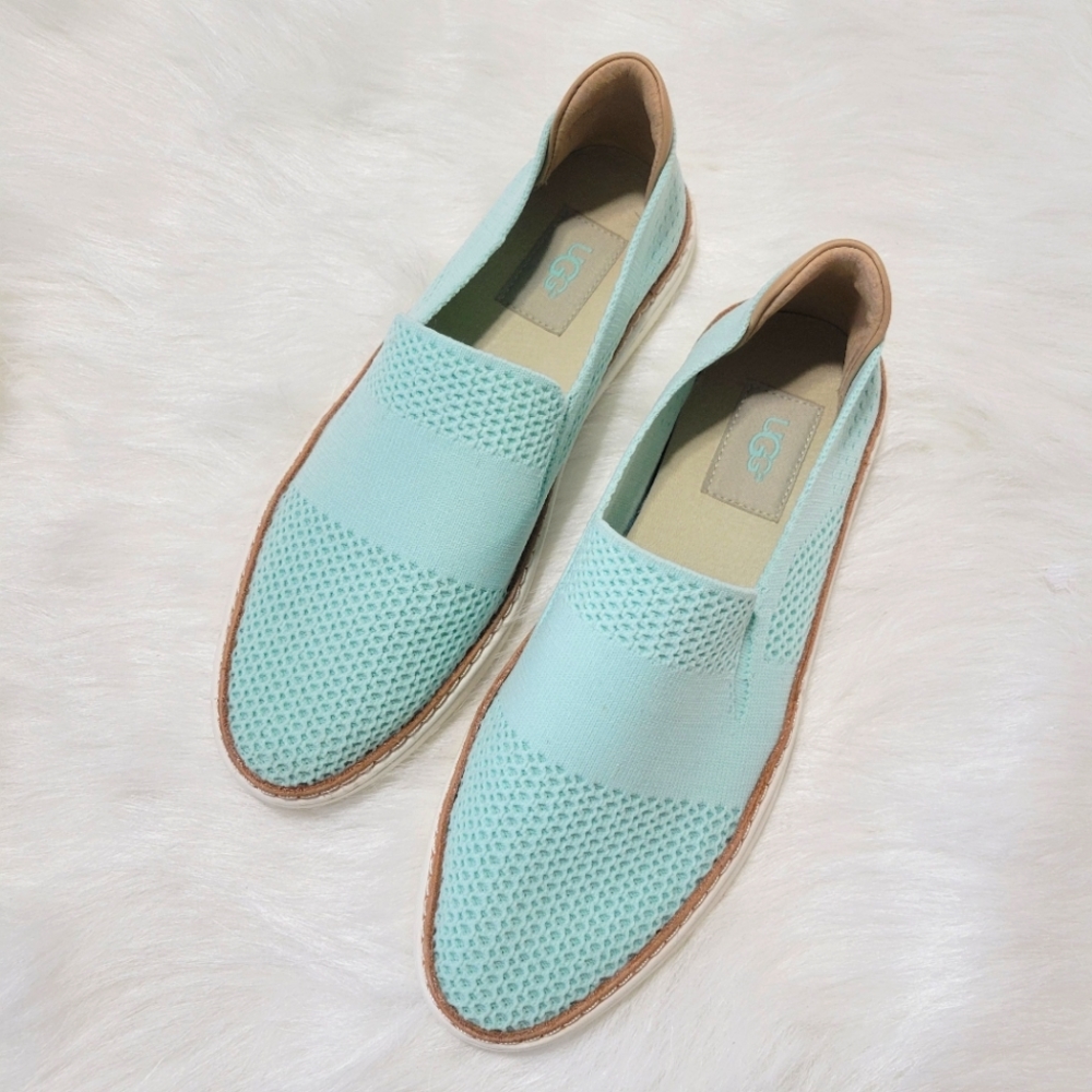 UGG Sammy Stretch Knit Sneakers Aqua 7.5 NWOT Incredible Spring/Summer Shoe